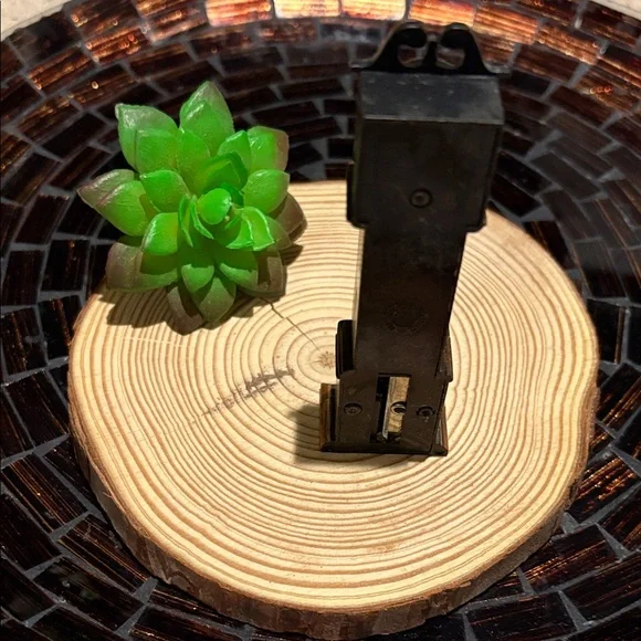 Vintage die cast pencil sharpener miniature Clock Tower Figurine - Picture 3 of 9